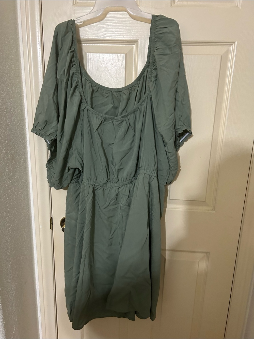 torrid Sage Green Midi Dress with Elastic Waist - Picture 4 of 9